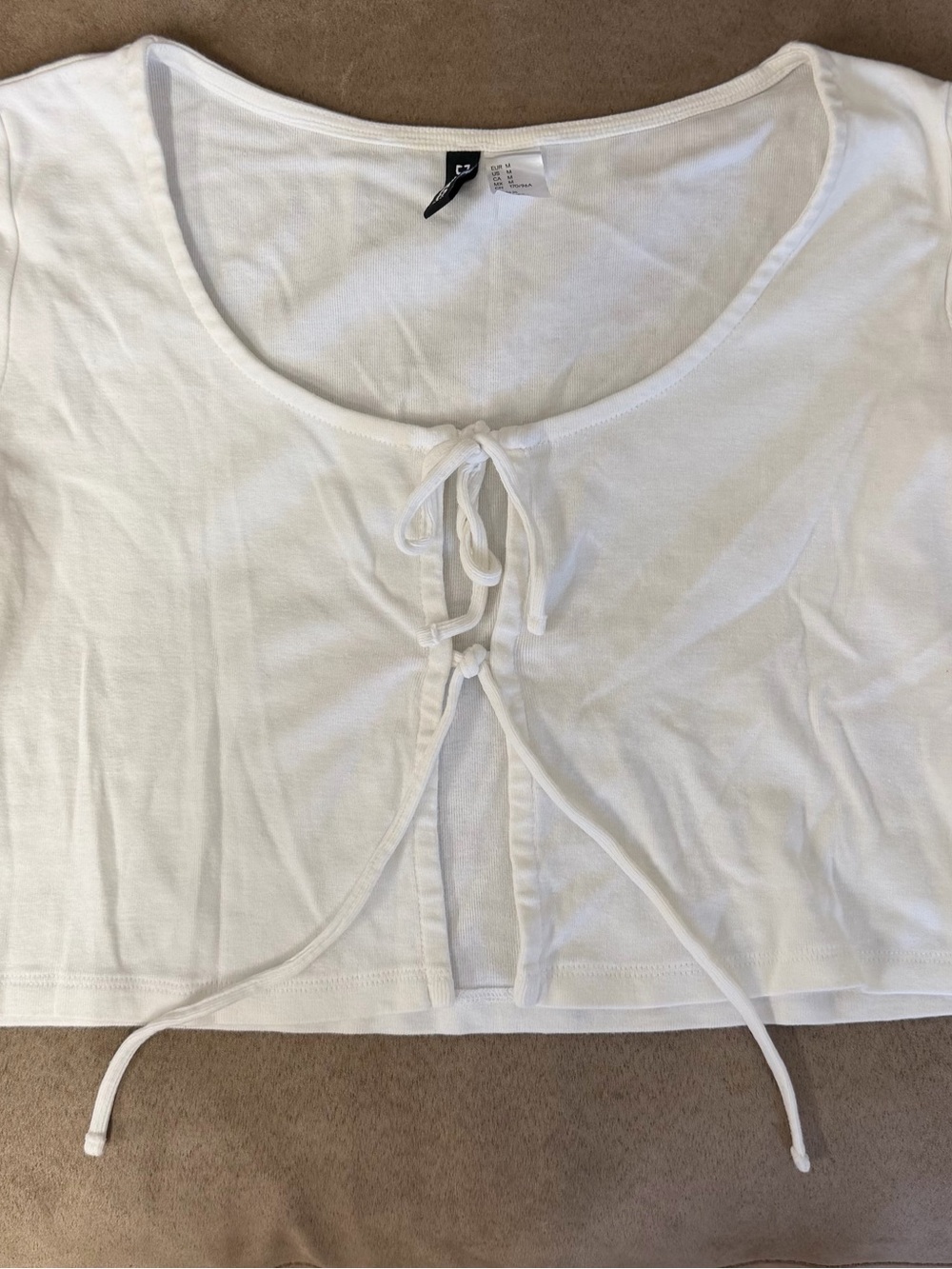 H&M White Tie-Front Crop Top